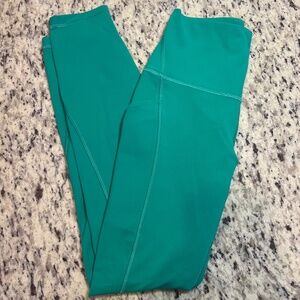 Align High-Rise Pant with Pockets 25" in Kelly Green size 4